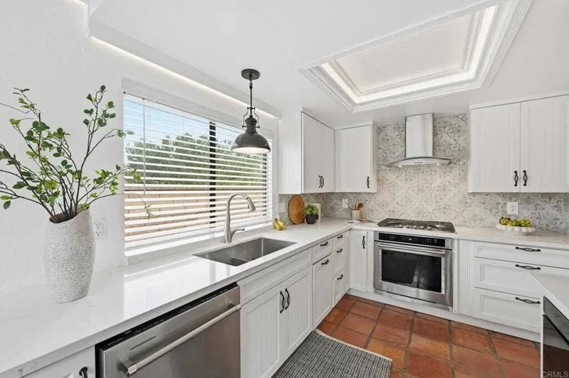 3694 Fallon, San Diego, CA, 92130, USA, San Diego, California, United States. - Photo 29
