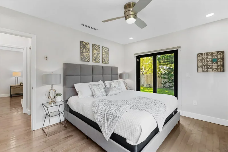 2301 E Las Olas Blvd, Fort Lauderdale, Florida, United States. - Photo 27