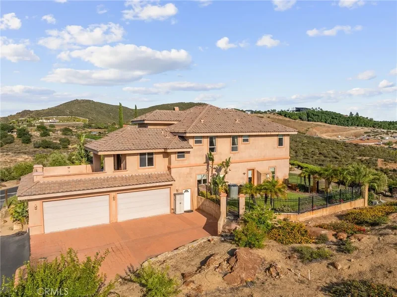 37654 Calle De Lobo, Murrieta, CA 92562, Murrieta, California, United States. - Photo 60