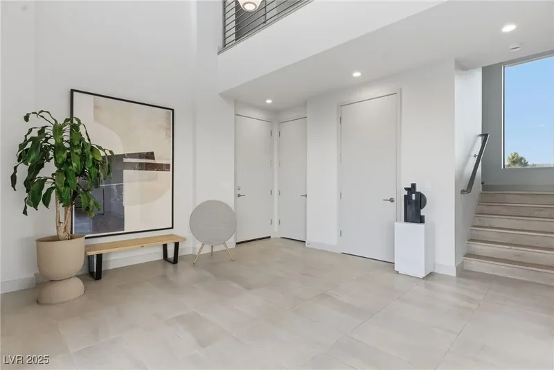 4022 Heron Fairway Drive, Las Vegas, Nevada, United States. - Photo 19