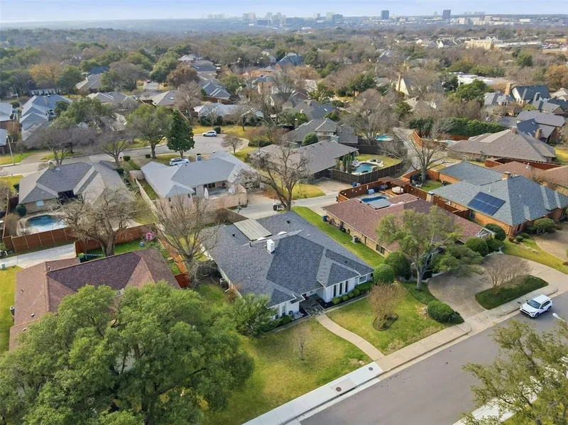 9034 Windy Crest Drive, Dallas, Texas, United States. - Photo 30