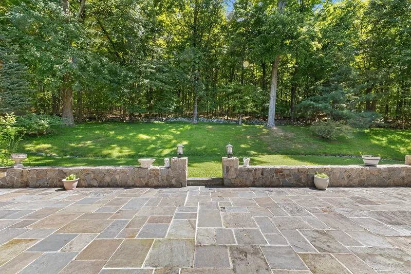 279 East Middle Patent Road, Greenwich, CT, 06831, USA, Greenwich, Connecticut, United States. - Photo 1