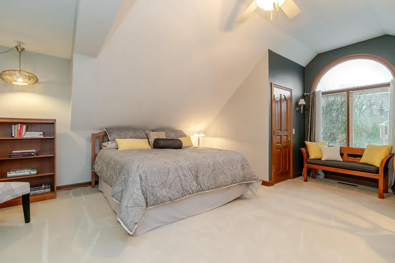 211 Crossing Creek N, Gahanna, OH 43230, Gahanna, Ohio, United States. - Photo 47