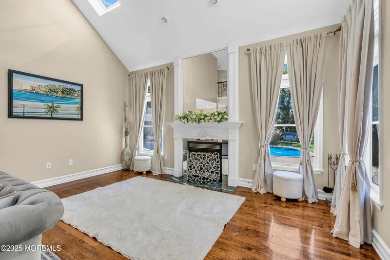 1 Fountayne Lane, Manalapan, NJ 07726, Manalapan Township, New Jersey, United States. - Photo 33