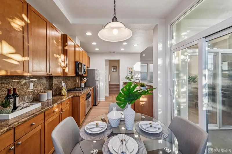 1716 20th, San Francisco, CA 94122, San Francisco, California, United States. - Photo 32