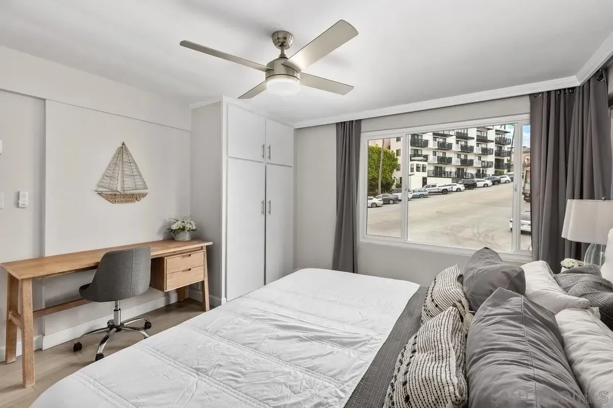 8040 Girard Ave 2, San Diego, California, United States. - Photo 20