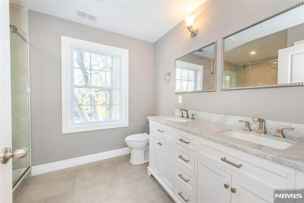 44 4th Avenue, Roseland, NJ 07068, Roseland, New Jersey, United States. - Photo 24