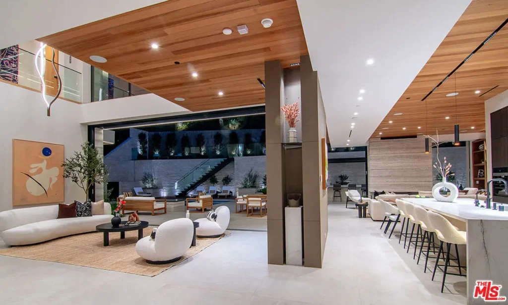 2641 Hutton Drive, Beverly Hills, California, United States. - Photo 55