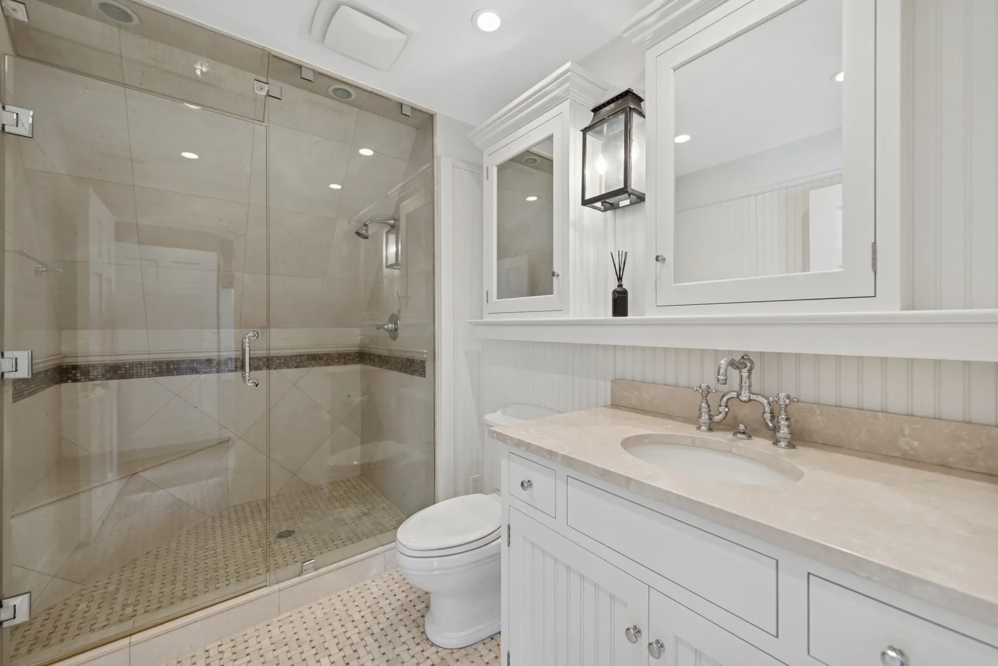 6191 S County Line Road , Burr Ridge, IL 60527, Burr Ridge, Illinois, United States. - Photo 7
