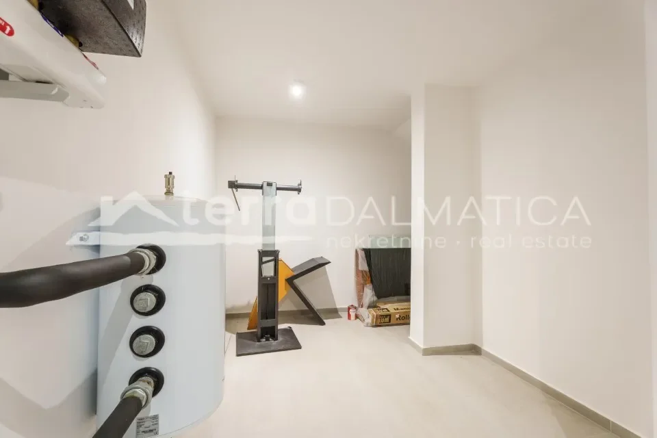 Gallery photo 6