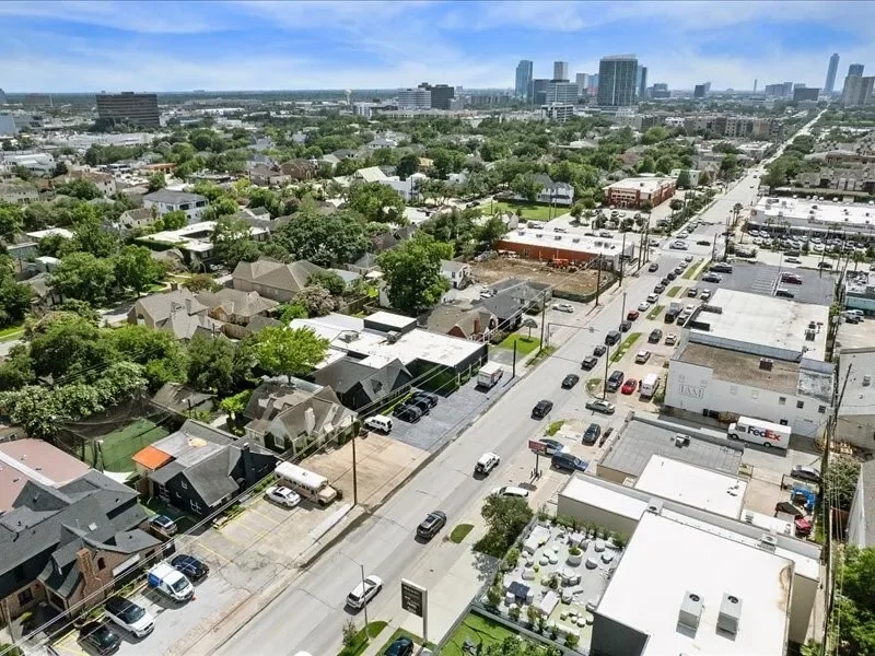 2025 W Alabama Street, Houston, TX 77098, Houston, Texas, United States. - Photo 14
