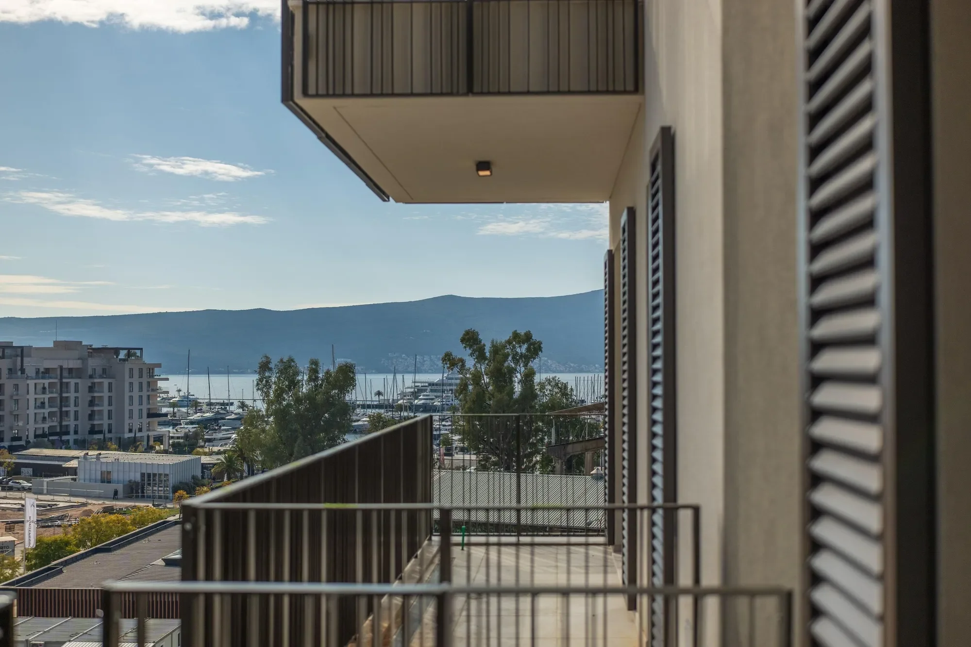 Gallery photo 8