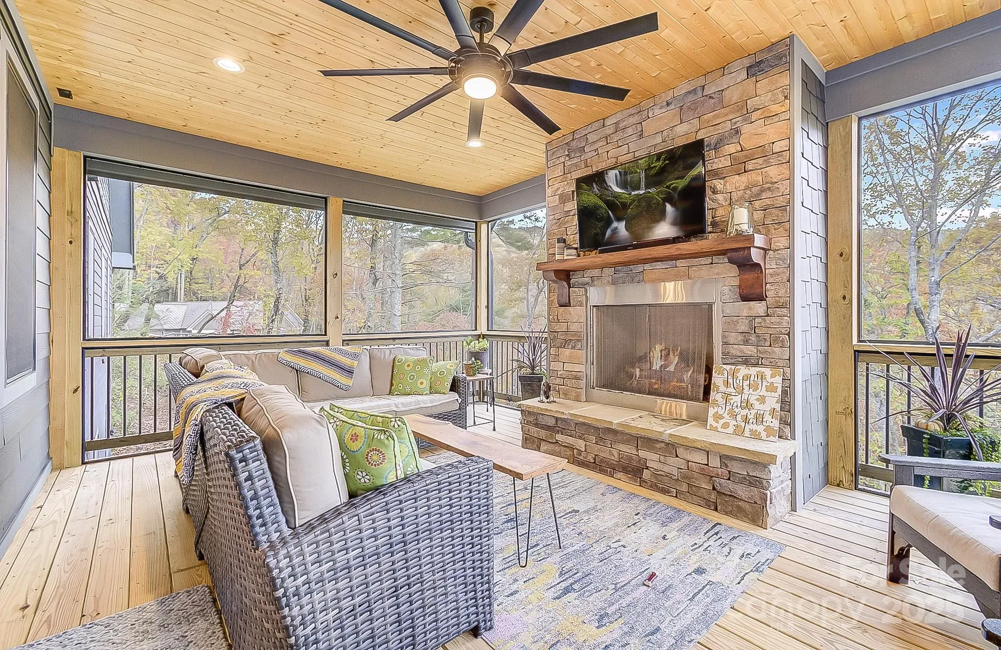 250 Judson Ridge Road, Arden, NC 28704, Mills River, North Carolina, United States. - Photo 3