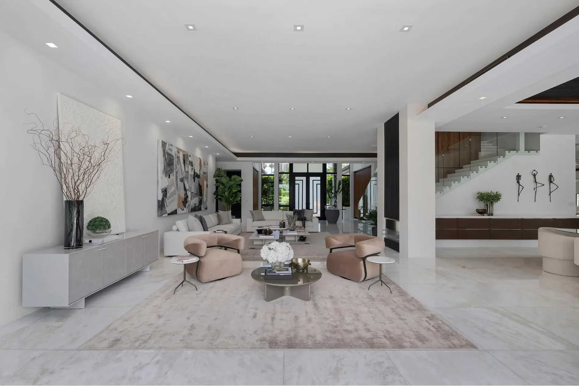 100 Bal Bay Dr, Bal Harbour, Florida, United States. - Photo 4