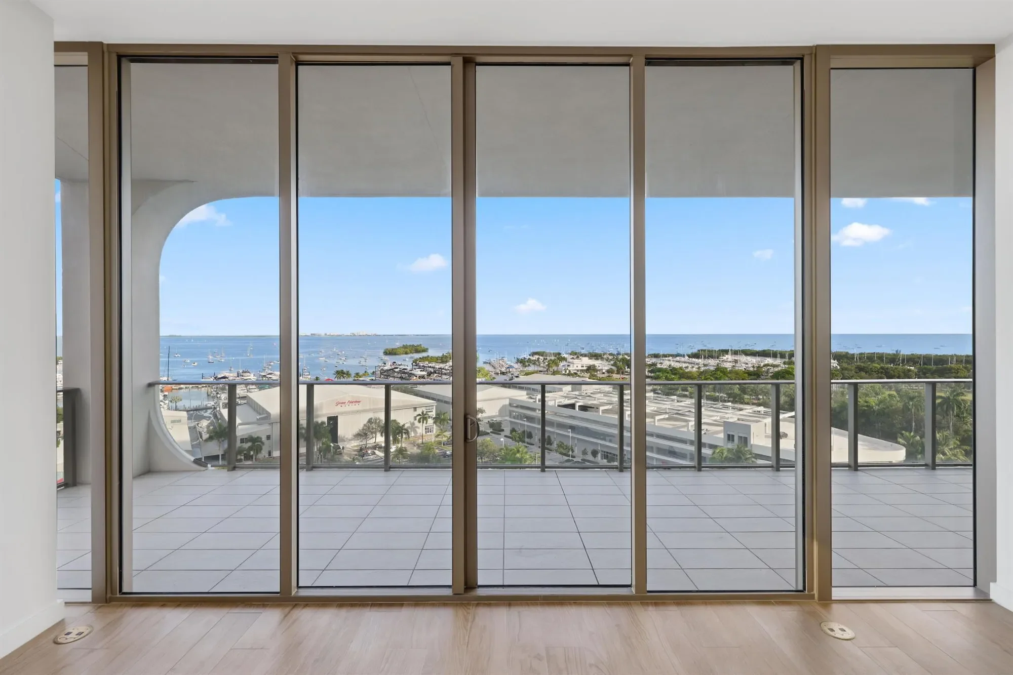 2655 S Bayshore Drive, Miami, Florida, United States. - Photo 7