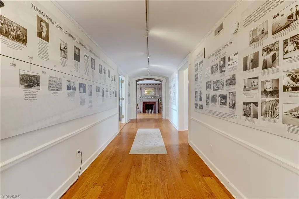 Gallery photo 11