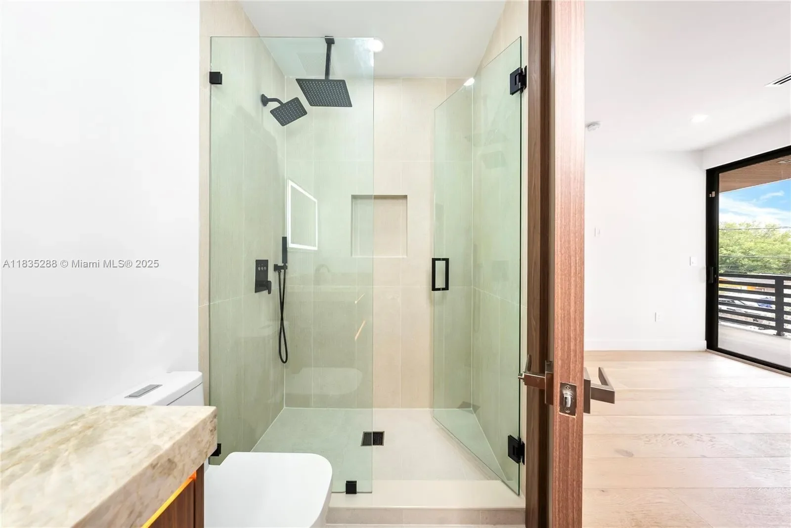 260 NW 47th St, Miami, Florida, United States. - Photo 28