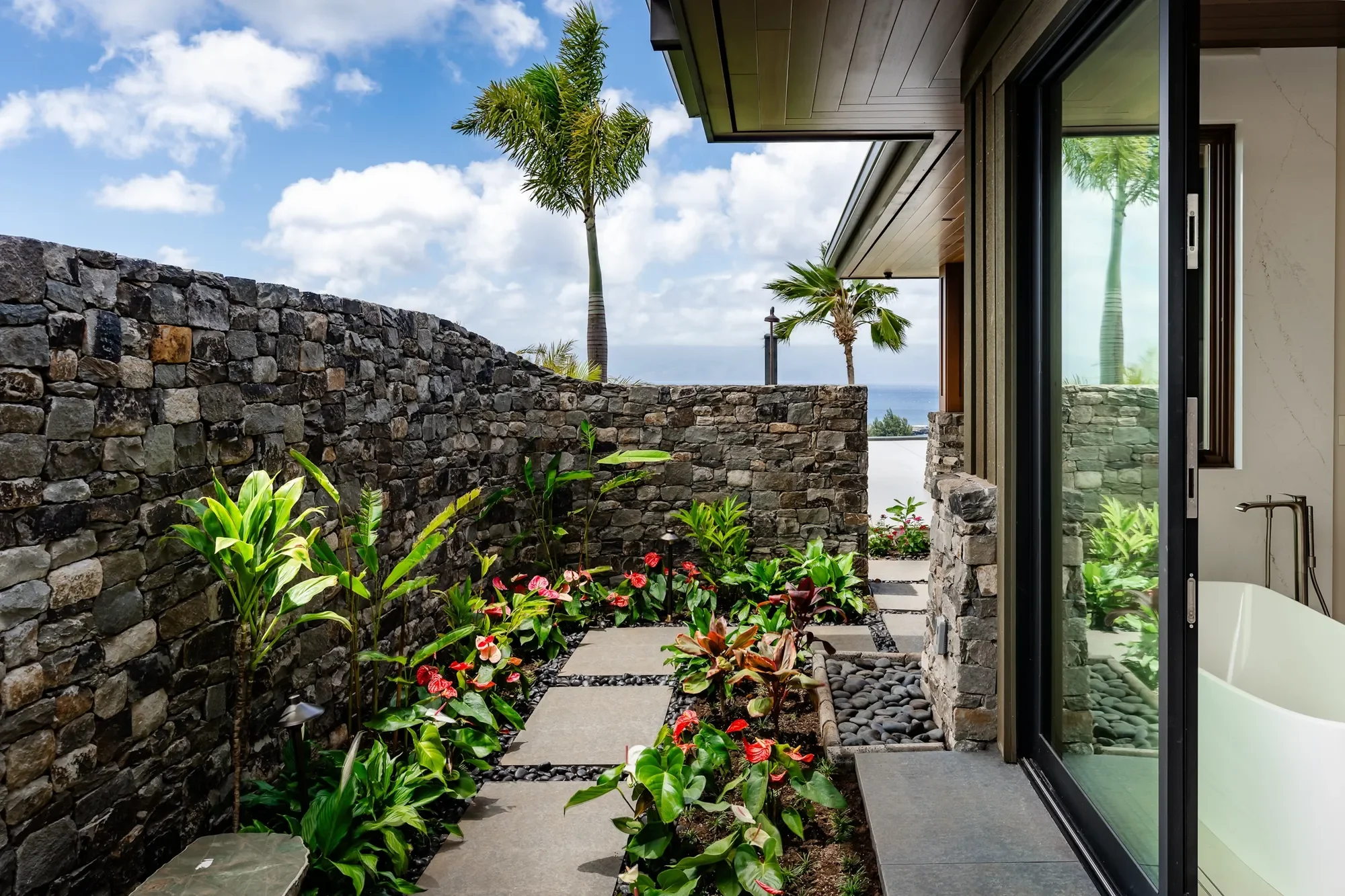 210 Naio Place, Lahaina, HI 96761, Lahaina, Hawaii, United States. - Photo 11