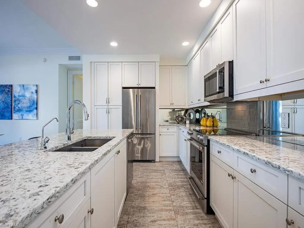 1030 3rd AVE, #208, Naples, FL, 34102, USA, Naples, Florida, United States. - Photo 2