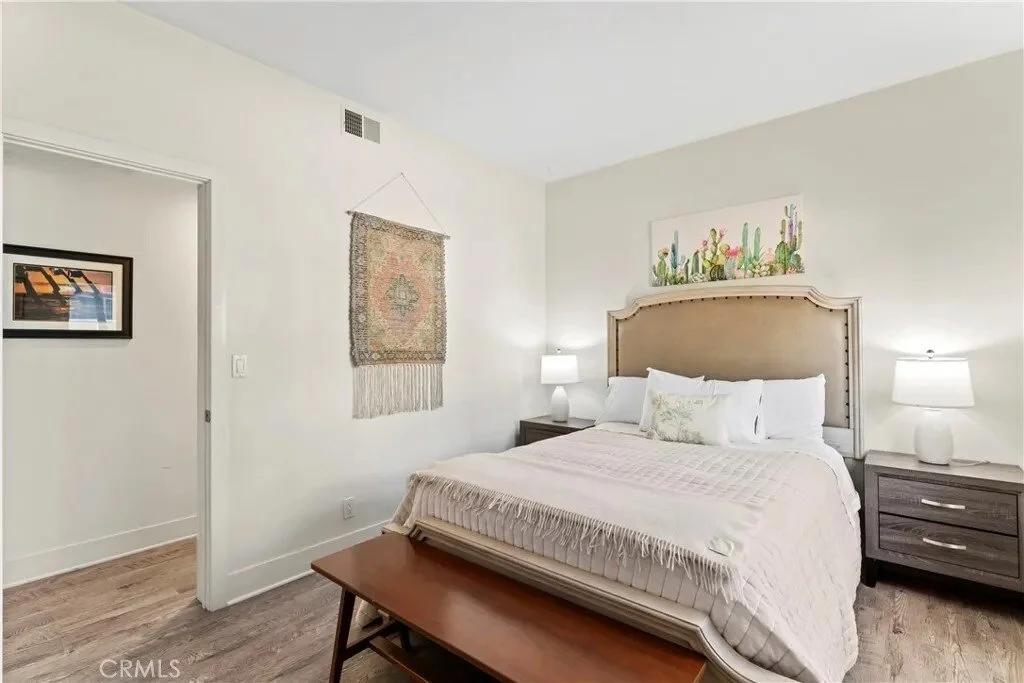 410 Clubhouse, Newport Beach, California, United States. - Photo 8