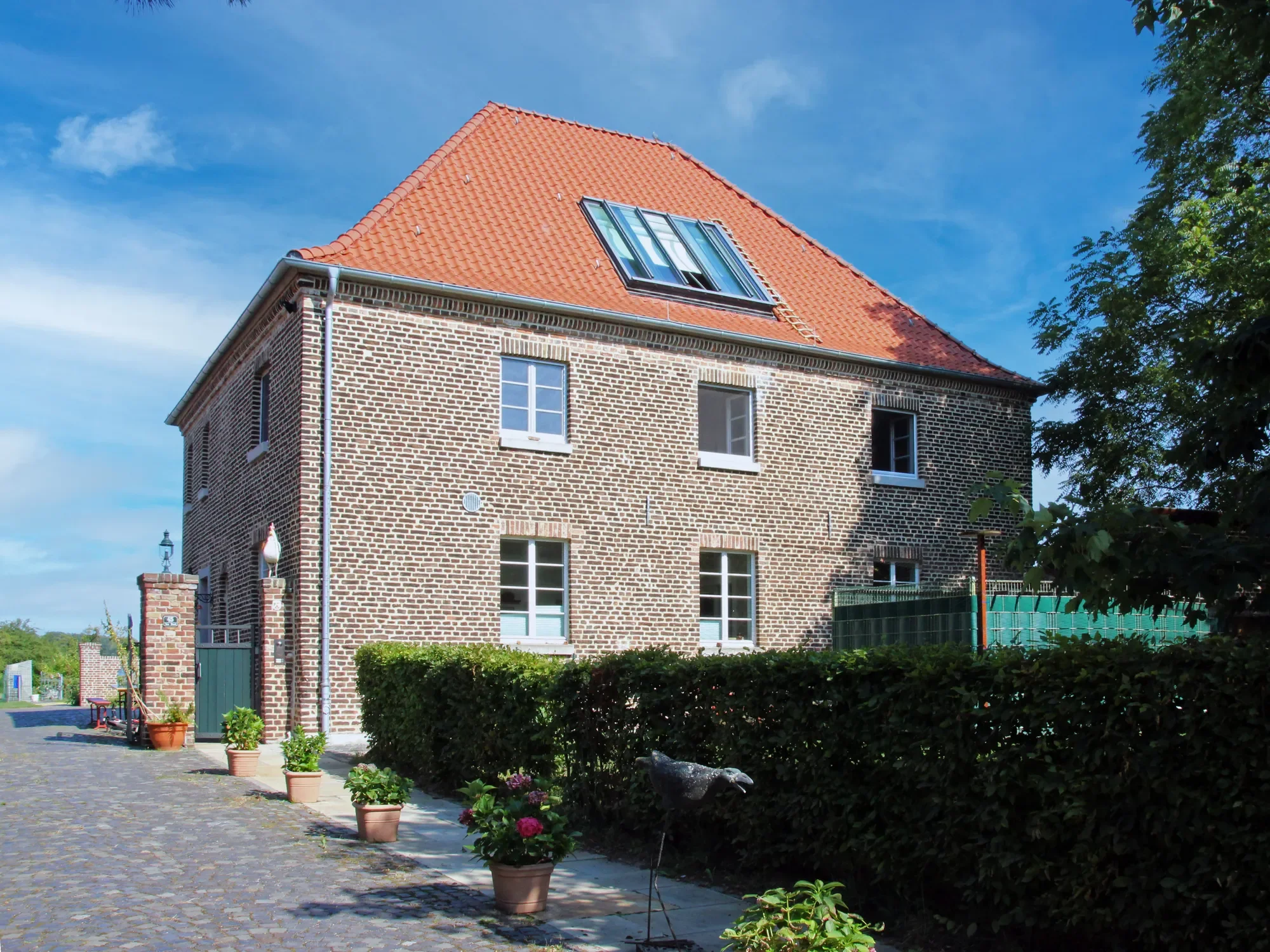 40 Meerbusch, Germany, Meerbusch, Germany. - Photo 2