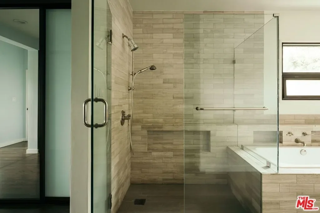 816 Hyperion Avenue, Los Angeles, California, United States. - Photo 27