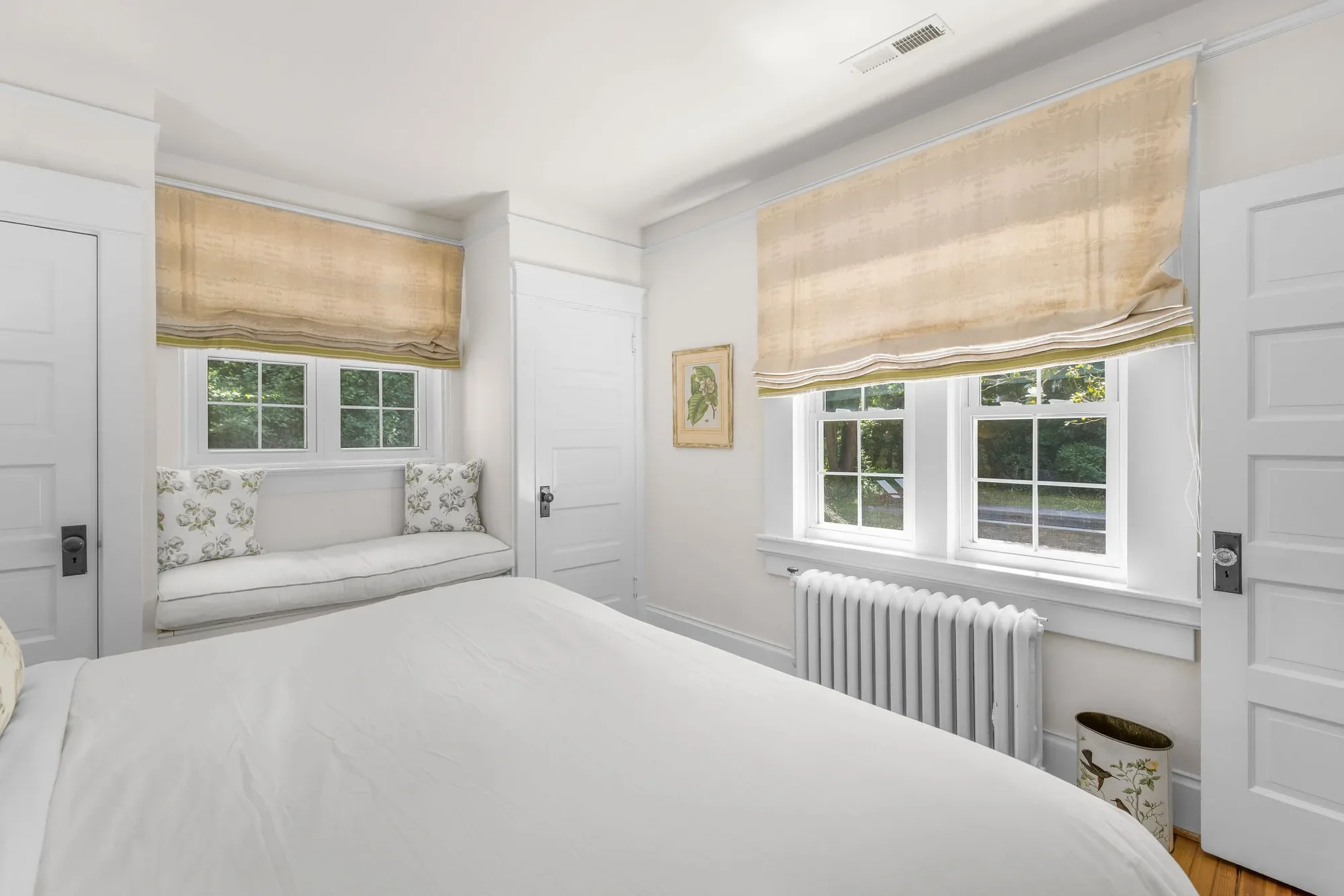 1204 Blue Ridge Rd, Charlottesville, VA 22903, Charlottesville, Virginia, United States. - Photo 32