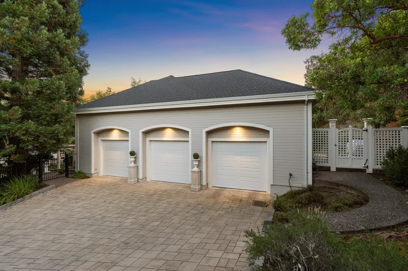 2815 Vineyard Road , Novato, CA 94947, Petaluma, California, United States. - Photo 95