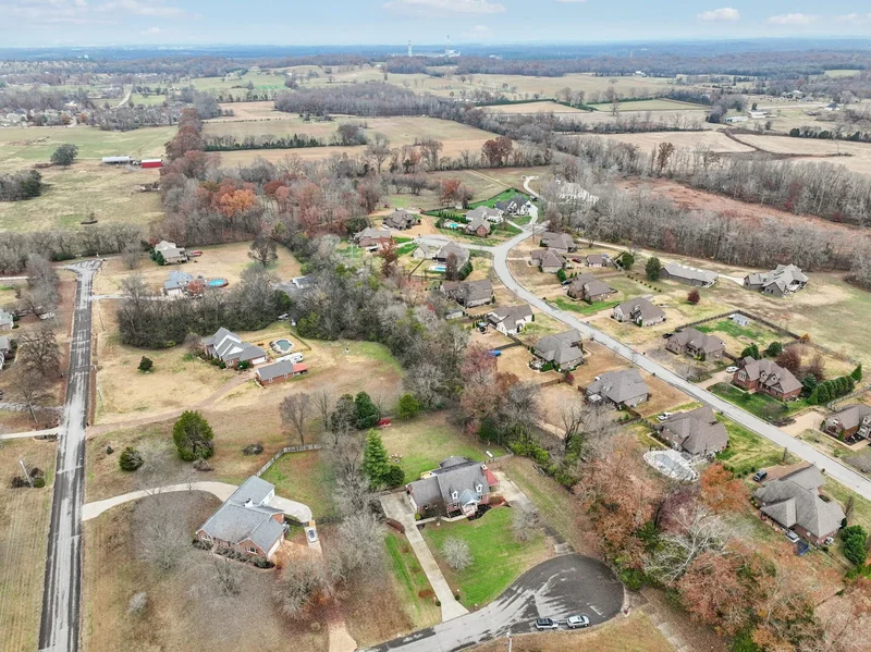 1007 Chateau Dr, Lebanon, Tennessee, United States. - Photo 5