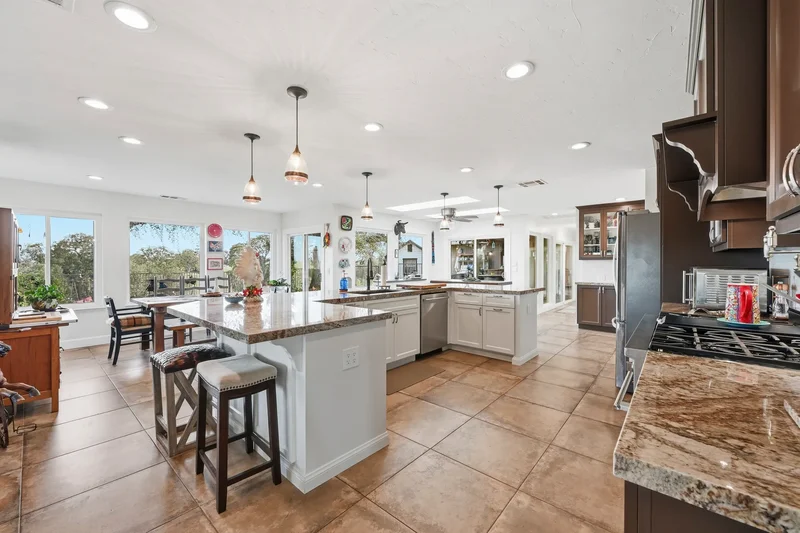 21285 E Acampo Road, Clements, CA 95227, Lodi, California, United States. - Photo 10