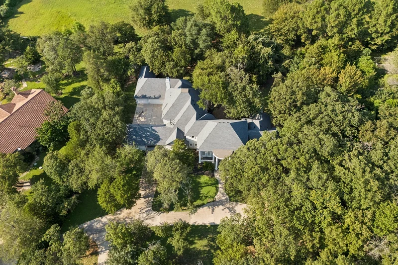 32 Wyck Hill Lane , Westlake, TX 76262, Keller, Texas, United States. - Photo 47