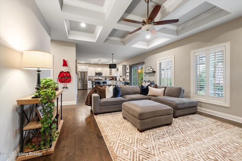 5203 Rock Ridge Dr, Louisville, KY 40241, Watterson Park, Kentucky, United States. - Photo 13