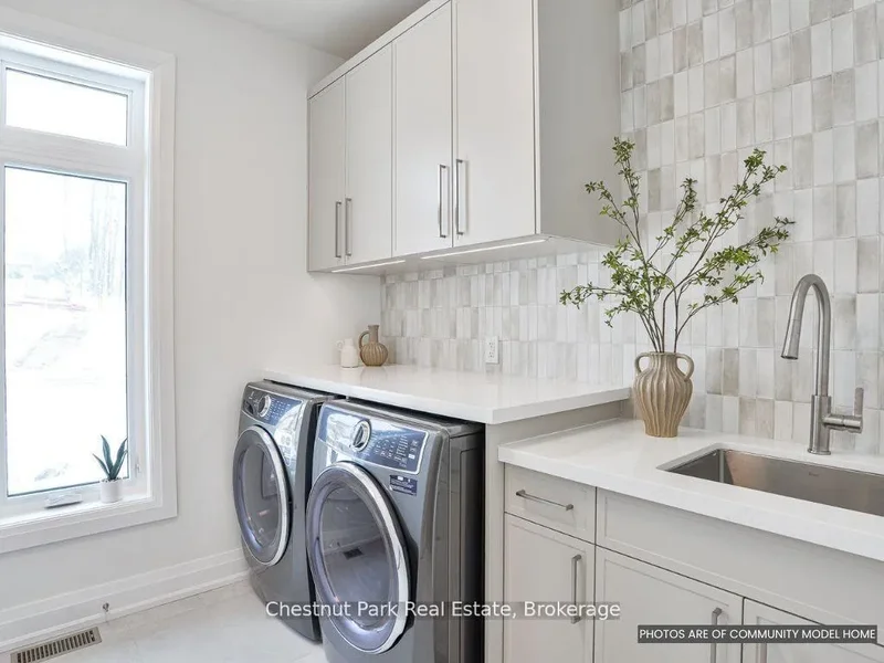 18 Pine Needle Way, Huntsville, Ontario, Canada. - Photo 11