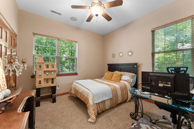 261 Country Bluff Drive, Branson, MO 65616, Branson, Missouri, United States. - Photo 7