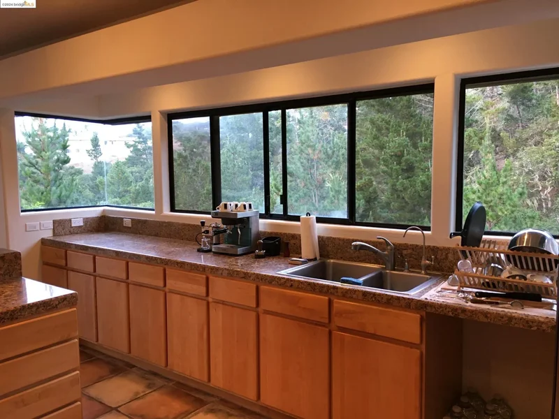 25435 Hidden Mesa RD, Monterey, California, United States. - Photo 31