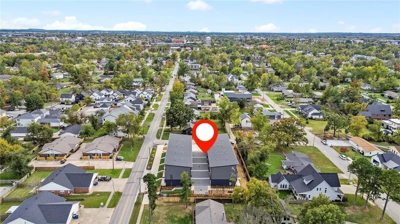 204 NW 9th Street, Bentonville, AR 72712, Cave Springs, Arkansas, United States. - Photo 26