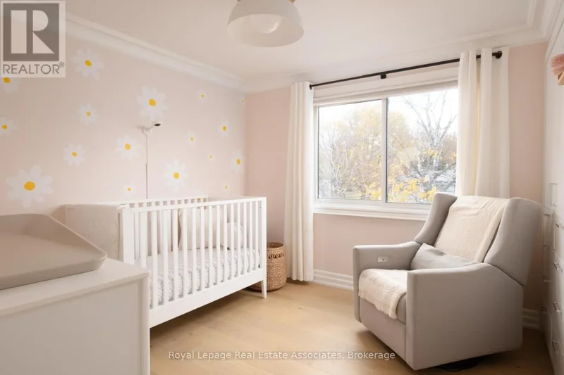 134 FAIRWOOD PLACE W, Burlington, ON, L7T4B6, CANADA, Burlington, Ontario, Canada. - Photo 35