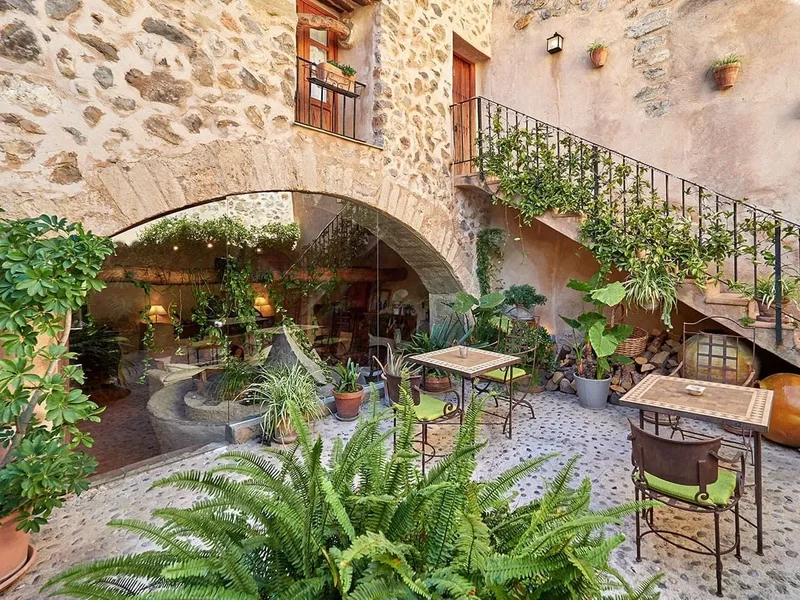 Typical Mallorcan Finca, Use Inland Hotel, Holiday Home Or P