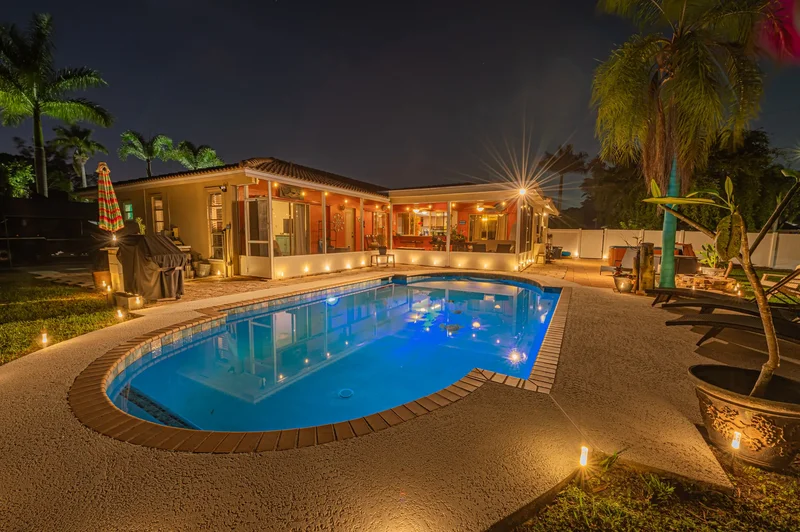 11400 Tara Dr , Plantation, FL 33325, Davie, Florida, United States. - Photo 10