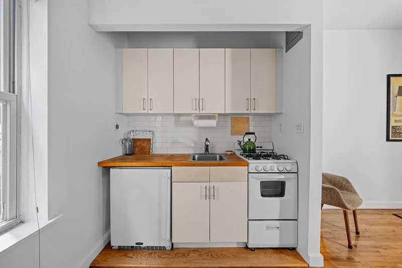 87 Hicks St. 2b, Brooklyn, NY 11201, New York, New York, United States. - Photo 9