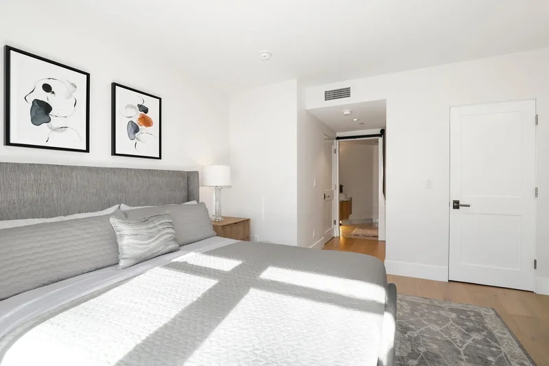 122 N Clark Dr # 306, CA, West Hollywood, California, United States. - Photo 21