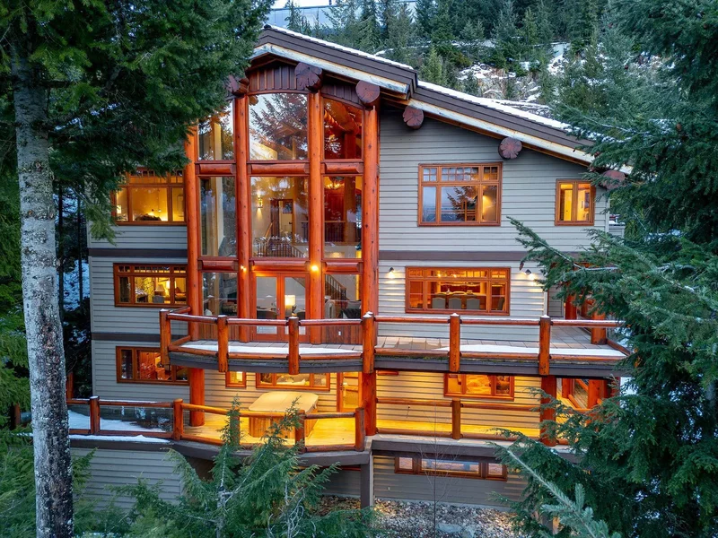 3826 Sunridge Drive, Whistler, British Columbia, Canada. - Photo 36