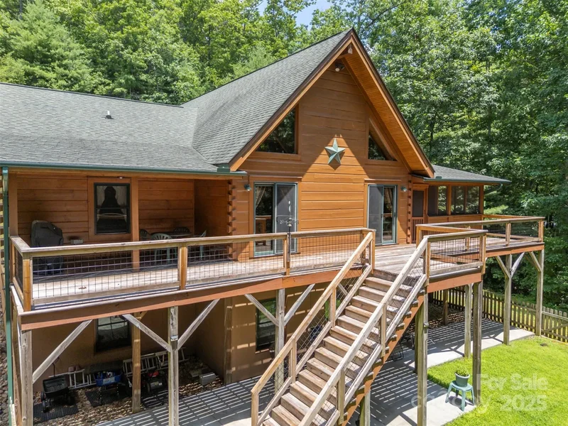 23 Jay Foster Way, Saluda, NC 28773, Saluda, North Carolina, United States. - Photo 25