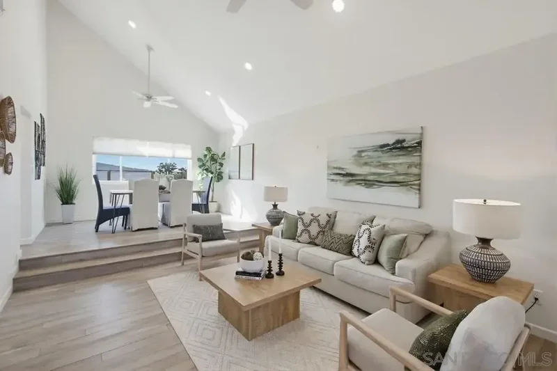 12835 Via Caballo Rojo, San Diego, CA 92129, San Diego, California, United States. - Photo 32