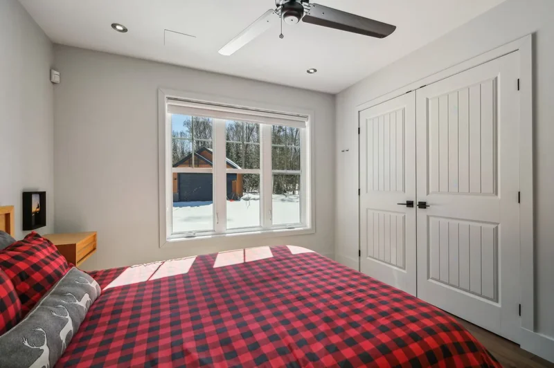 2453 Ch. du Lac-Supérieur, Lac-Supérieur, Quebec, Canada. - Photo 31