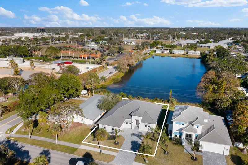 1478 10th Street N, Naples, FL 34102, Naples, Florida, United States. - Photo 34