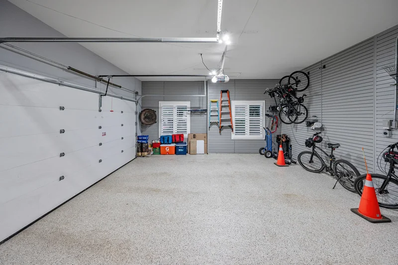 4169 Lakeshore Road, Burlington, ON L7L1A5, Burlington, Ontario, Canada. - Photo 9