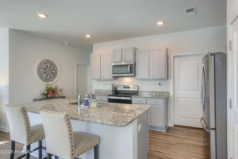 106 Mesa Lane, Surf City, NC 28445, Surf City, North Carolina, United States. - Photo 9