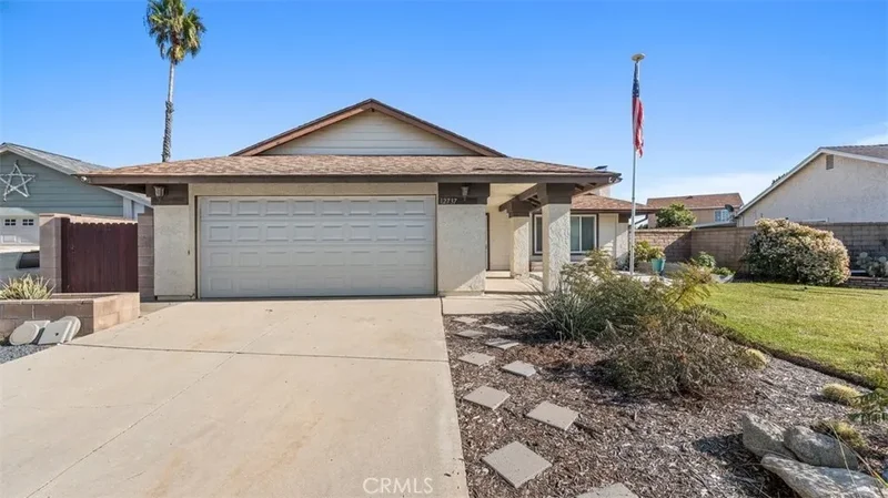12737 Carob Court, Chino, CA 91710, Chino, California, United States. - Photo 3