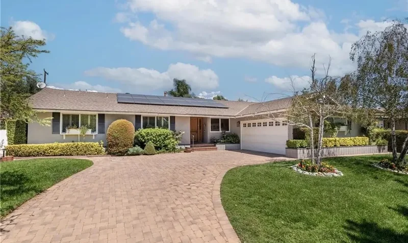 Single Family Residence in Claremont